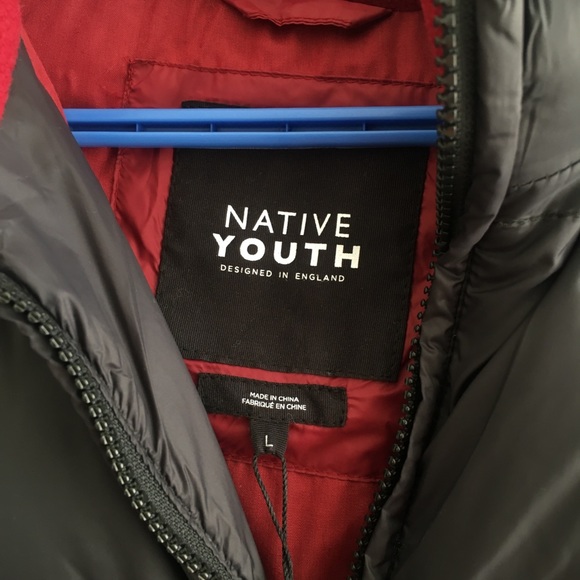 BRAND NEW NATIVE YOUTH PUFFER Urban Outfitters - Picture 4 of 5